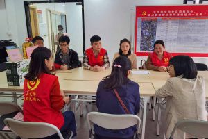 浓浓关爱暖人心，华体会中国集团党支部慰问困难单亲家庭