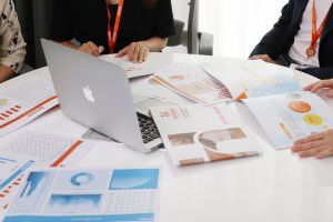 研究生裸辞送外卖，华体会手机网页版登录入口对个人有什么好处？